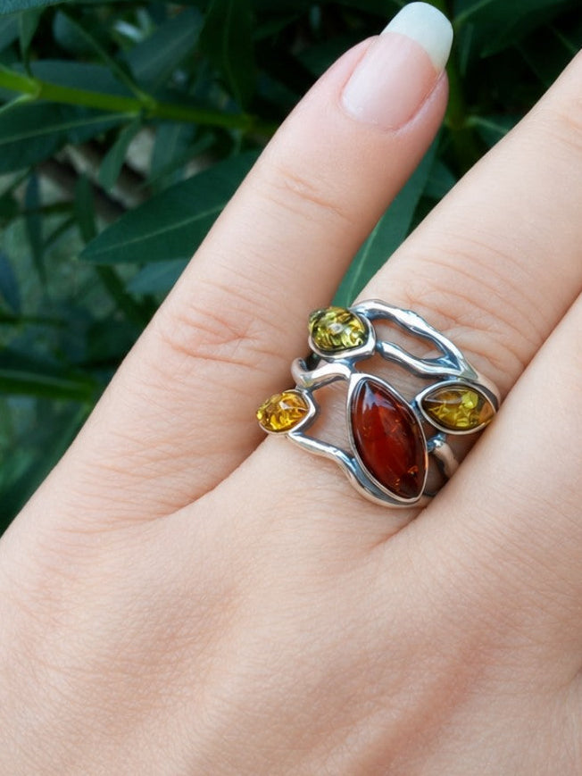 Anello a fascia in Argento 925 con Ambra Baltica Multicolore