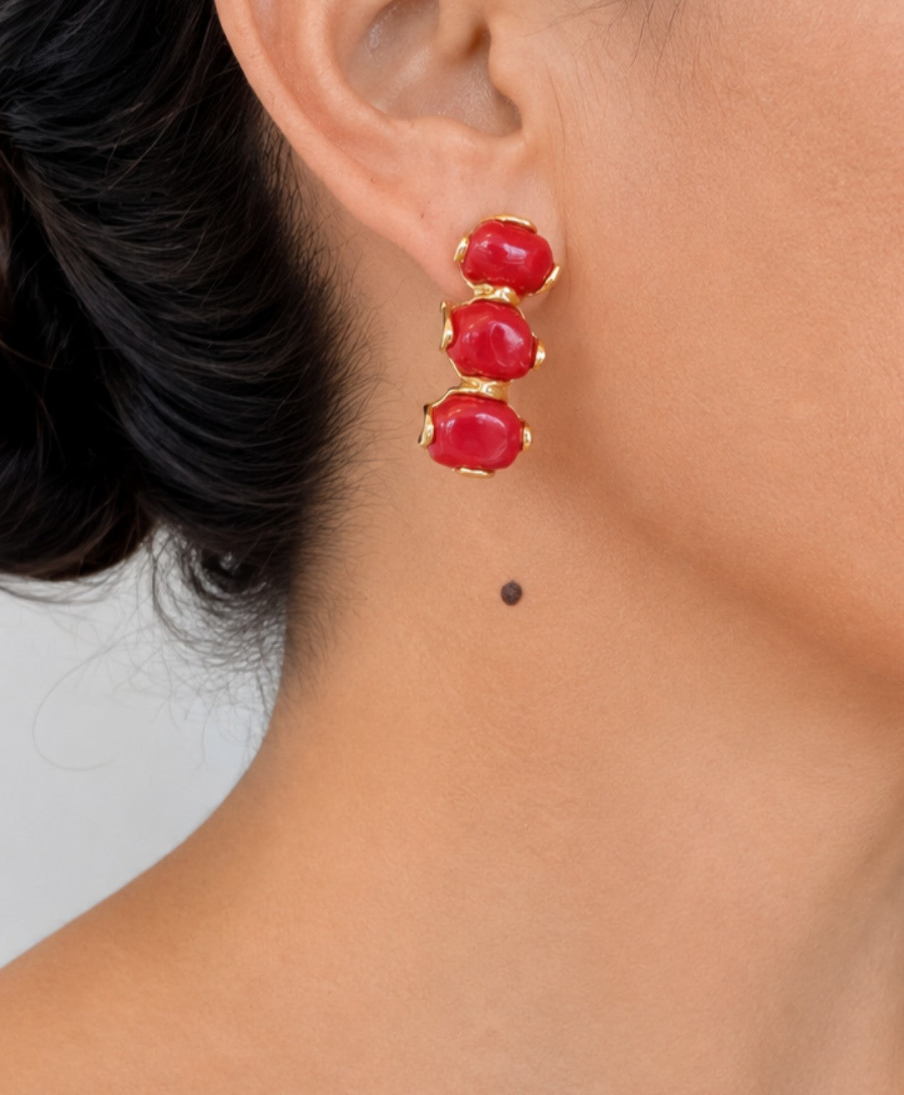 Orecchini in Argento 925 Dorato con Corallo Naturale – Cabochon Multipli