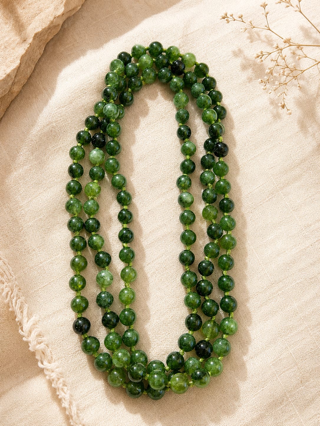 Collana Lunga in Giada Albite Naturale 120 cm – Pietre da 8 mm