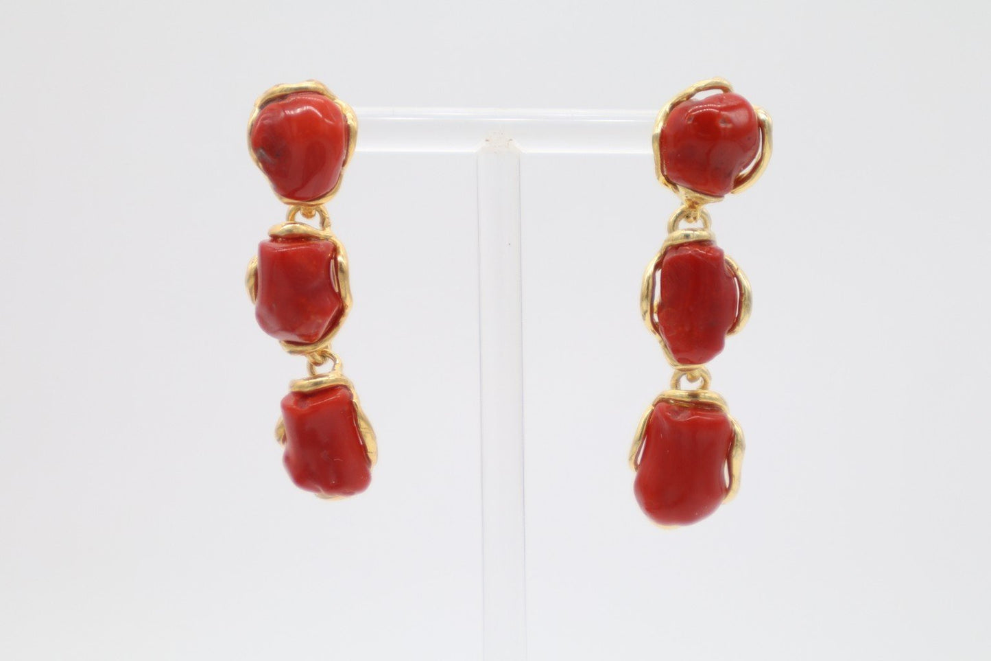 Orecchini in Argento 925 Placcato Oro con Corallo Naturale – 3 Elementi