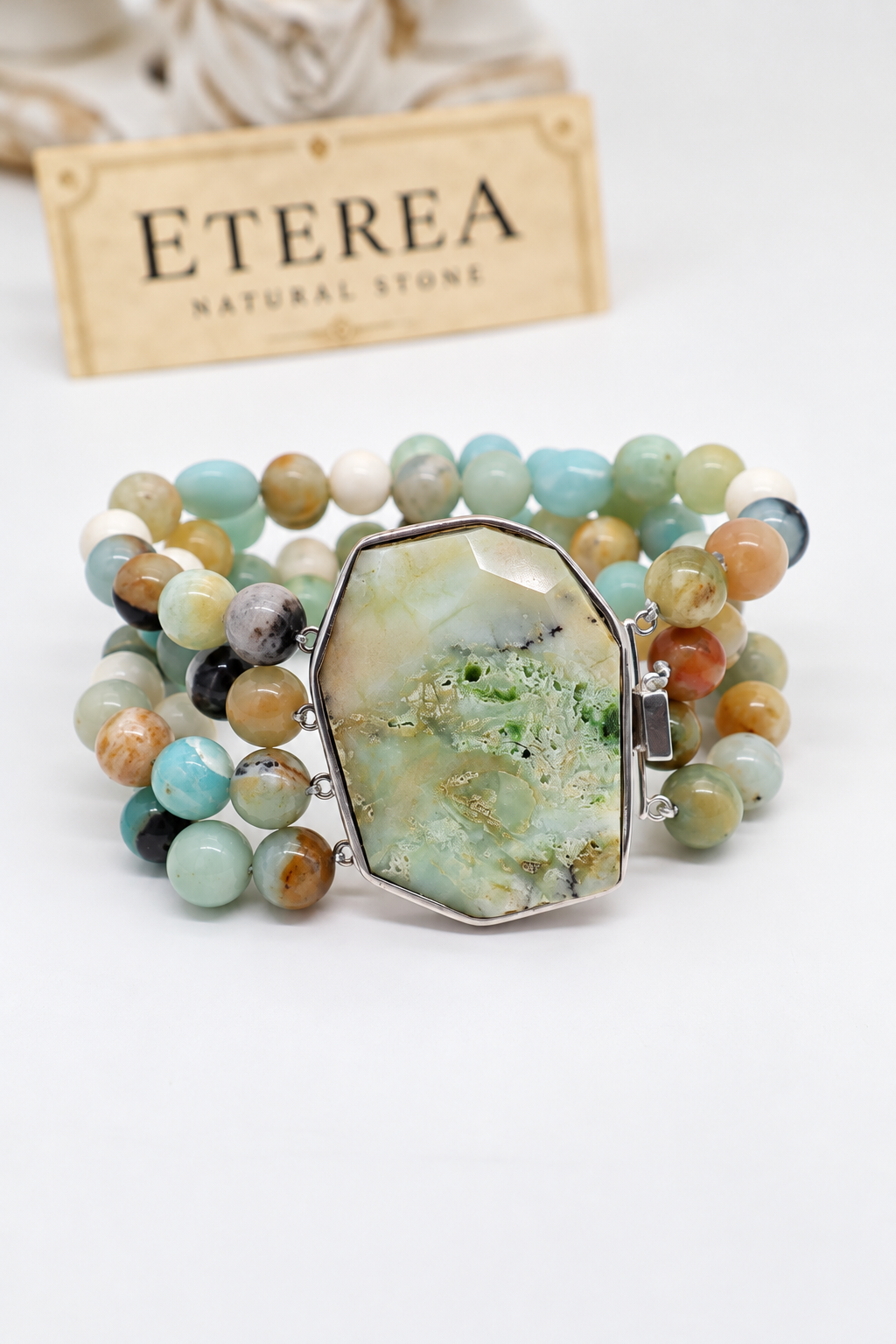 Bracciale multifilo Eterea in Crisopasio sfaccettato, Amazzonite, Acquamarina, Berillo e Osso bianco con chiusura in Argento 925