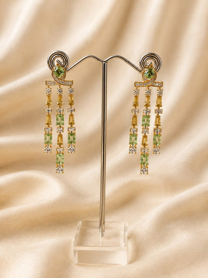Boucles d'oreilles chandelier Vénus avec cristaux CZ vert péridot et zircons blancs