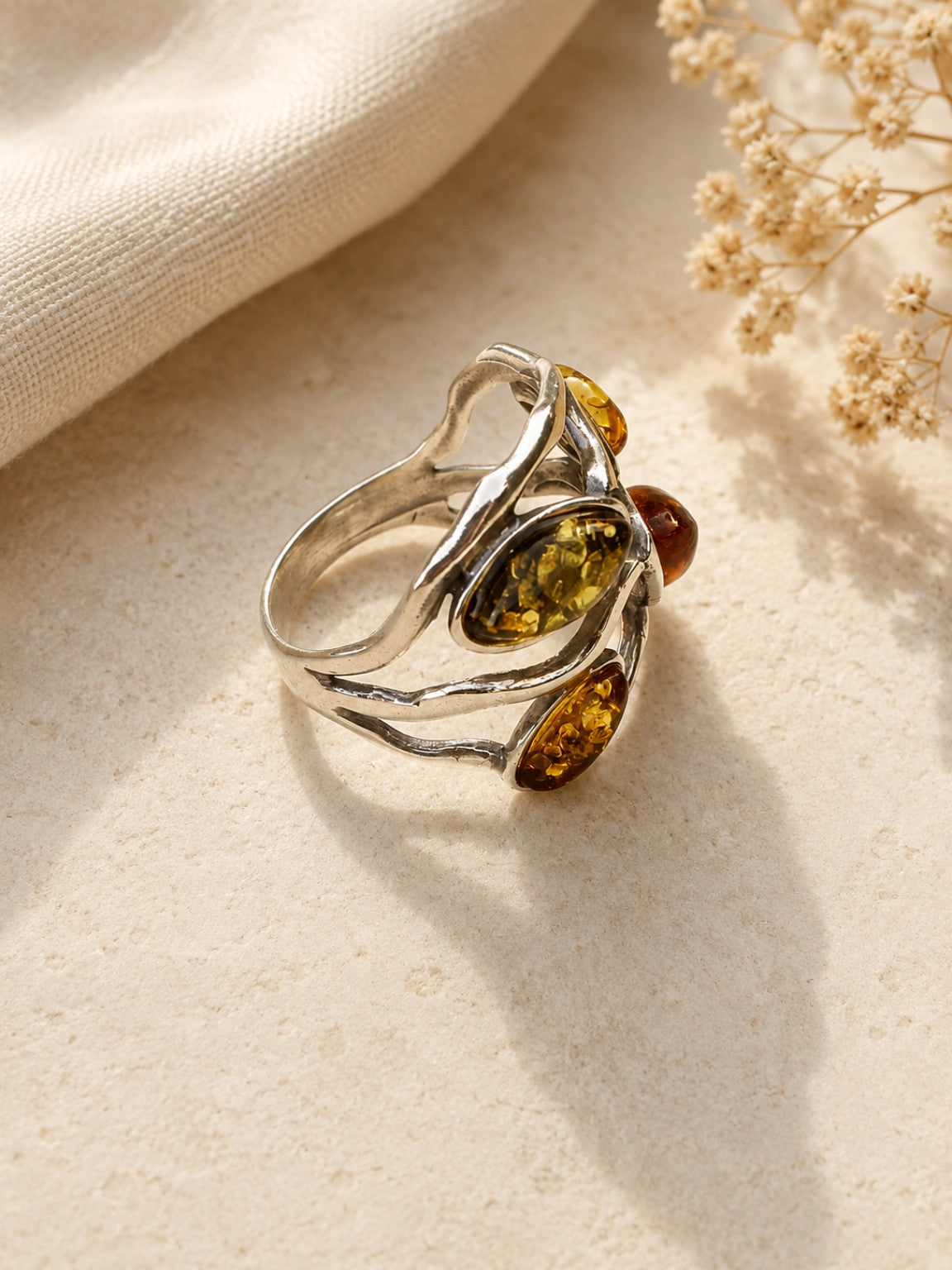 Anello a fascia in Argento 925 con Ambra Baltica Multicolore