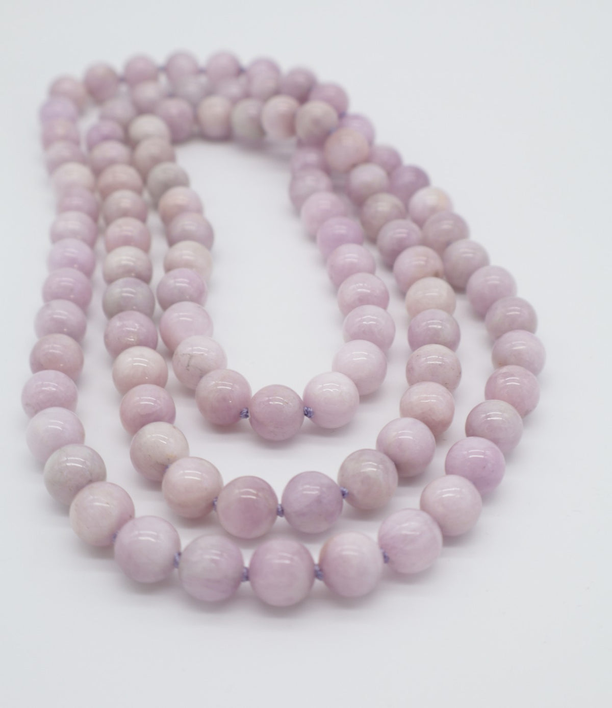 Collana Sautoir in Kunzite Naturale 10 mm Annodata a Mano – 120 cm