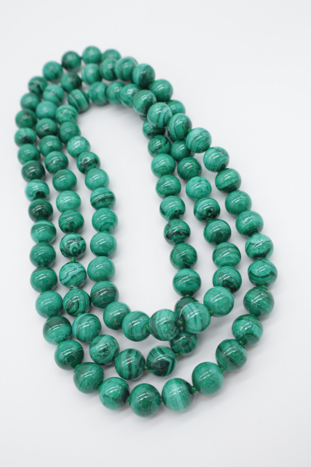 Collana Annodata in Malachite Naturale – Sfere 14 mm – 120 cm