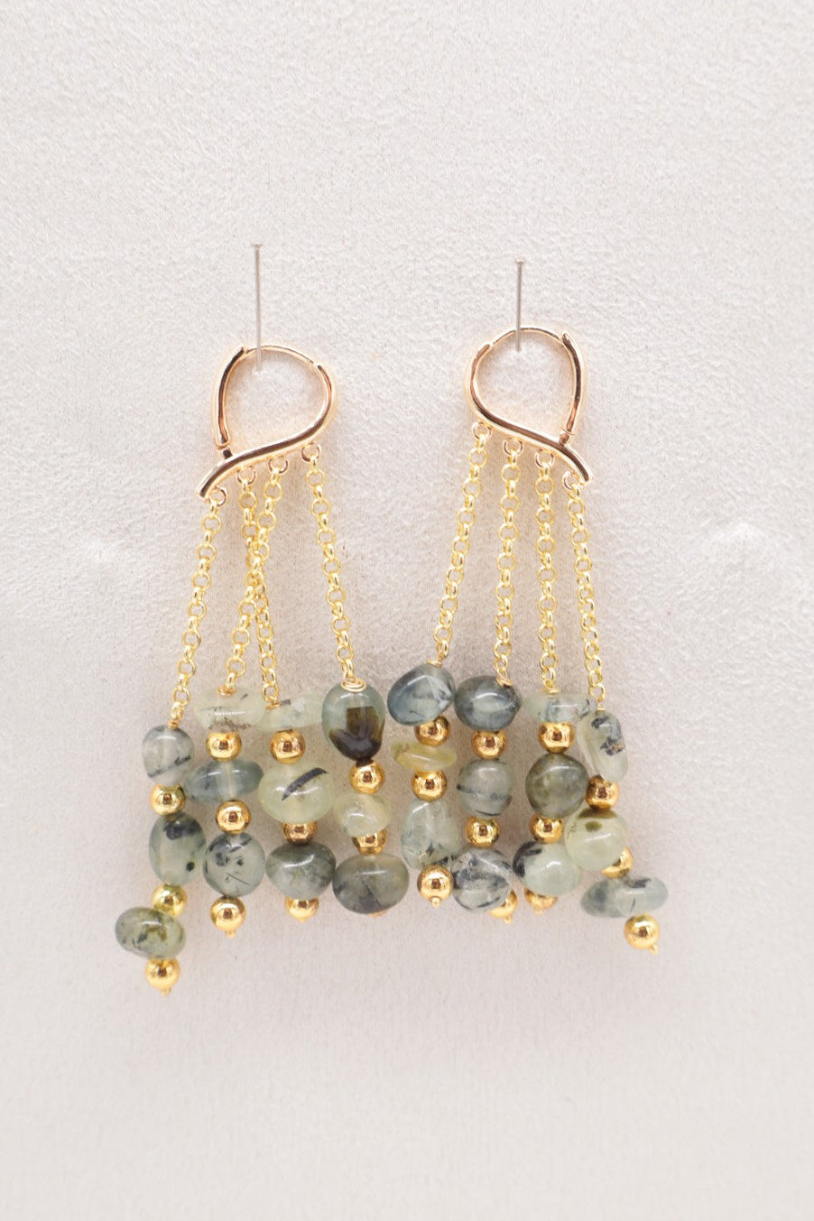 Orecchini a Cascata in Prehnite Naturale e Bronzo Dorato Nickel Free