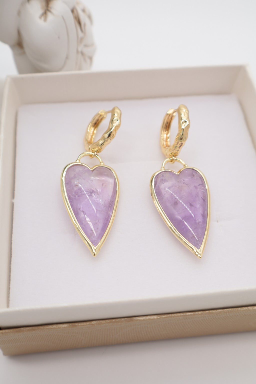 Boucles d'oreilles cœur en améthyste lavande