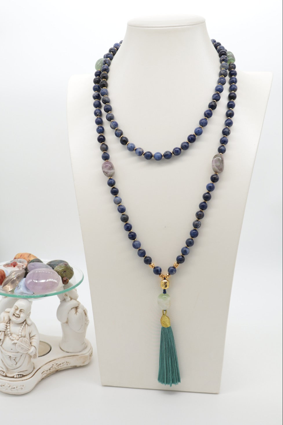 Mala Consapevolezza in Sodalite e Fluorite – 108 grani