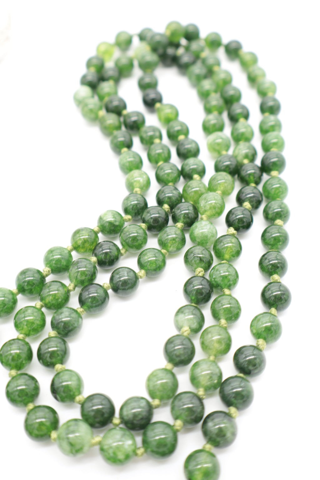 Collana Lunga in Giada Albite Naturale – 120 cm