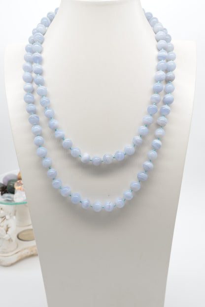 Collana Lunga 120 cm in Calcedonio Azzurro – Collezione Prestige