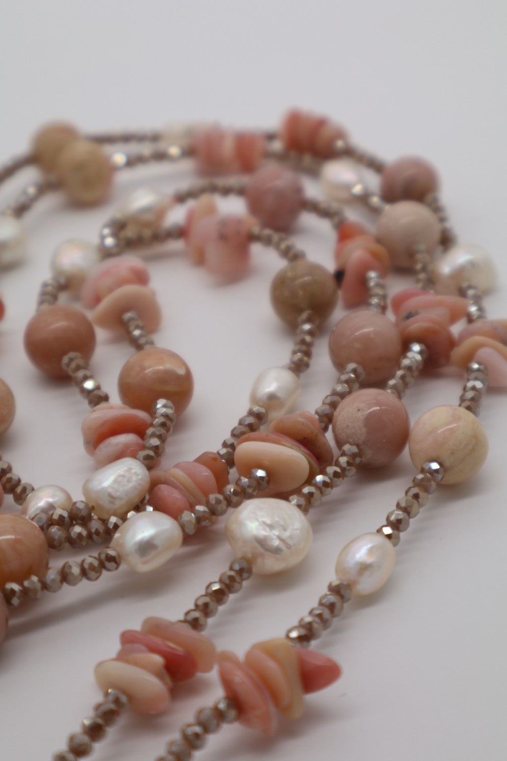 Collana Lunga 160 cm in Opale Rosa, Perle di Fiume e Cristalli Champagne