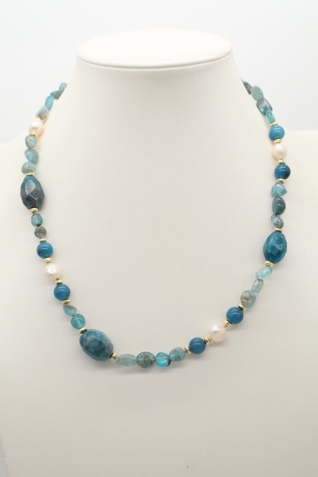 Collana Girocollo in Apatite Blu, Perle di Fiume