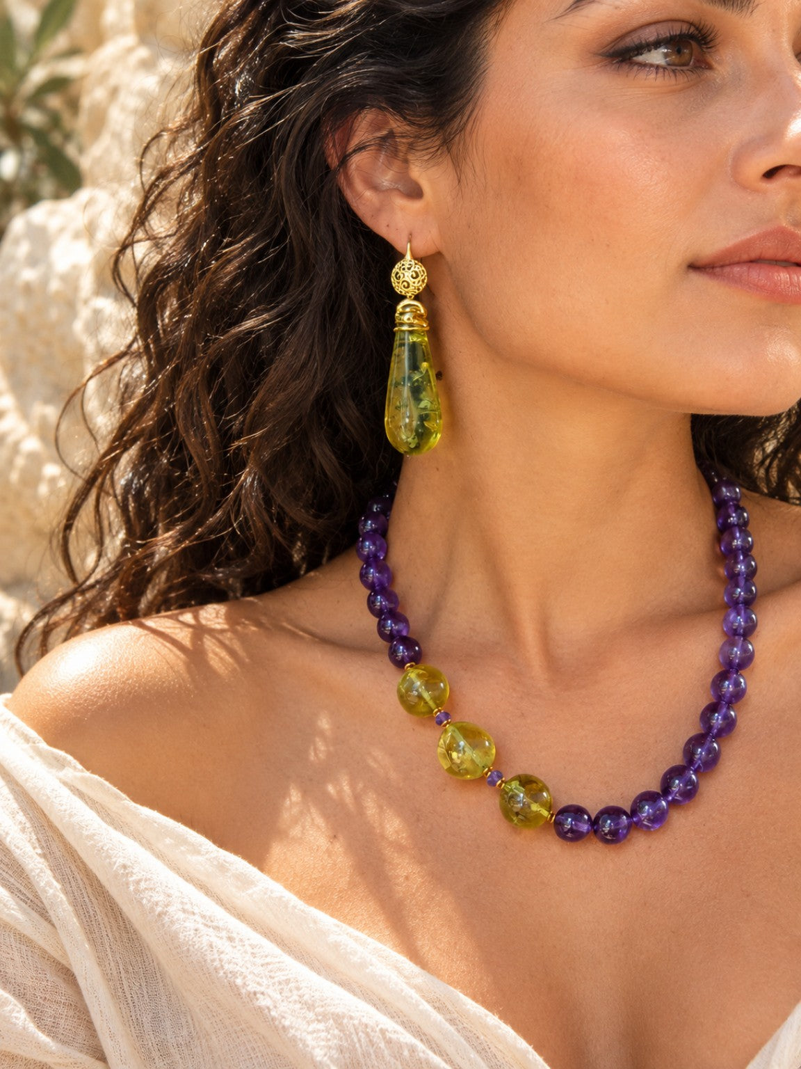 Collana in Ametista e Ambra Verde – Medea
