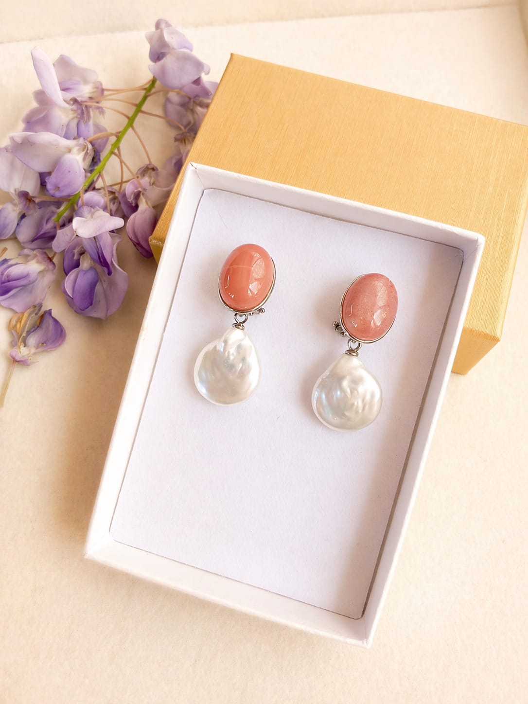 Orecchini con Perle naturali e pietre di luna rosa Argento 925
