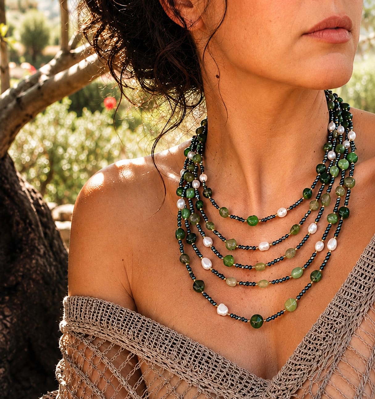 Collana Multifilo Giada Canadese, Perle d'Acqua Dolce e Cristalli