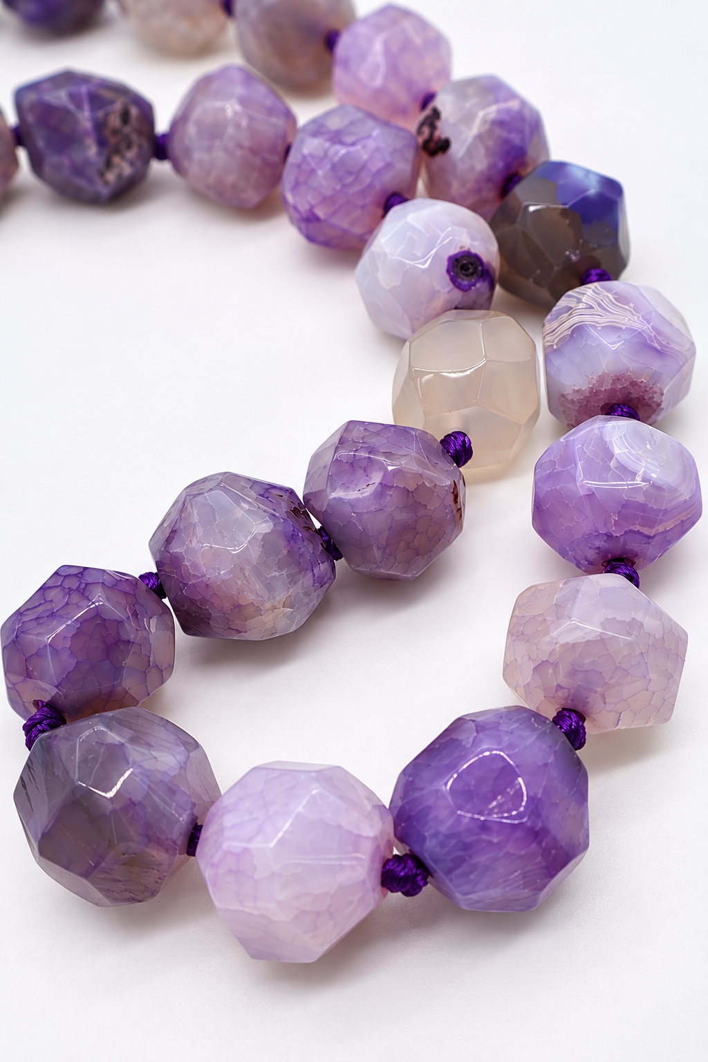Collana Girocollo in Agata Viola Naturale – 55 cm | Eterea Natural Stone