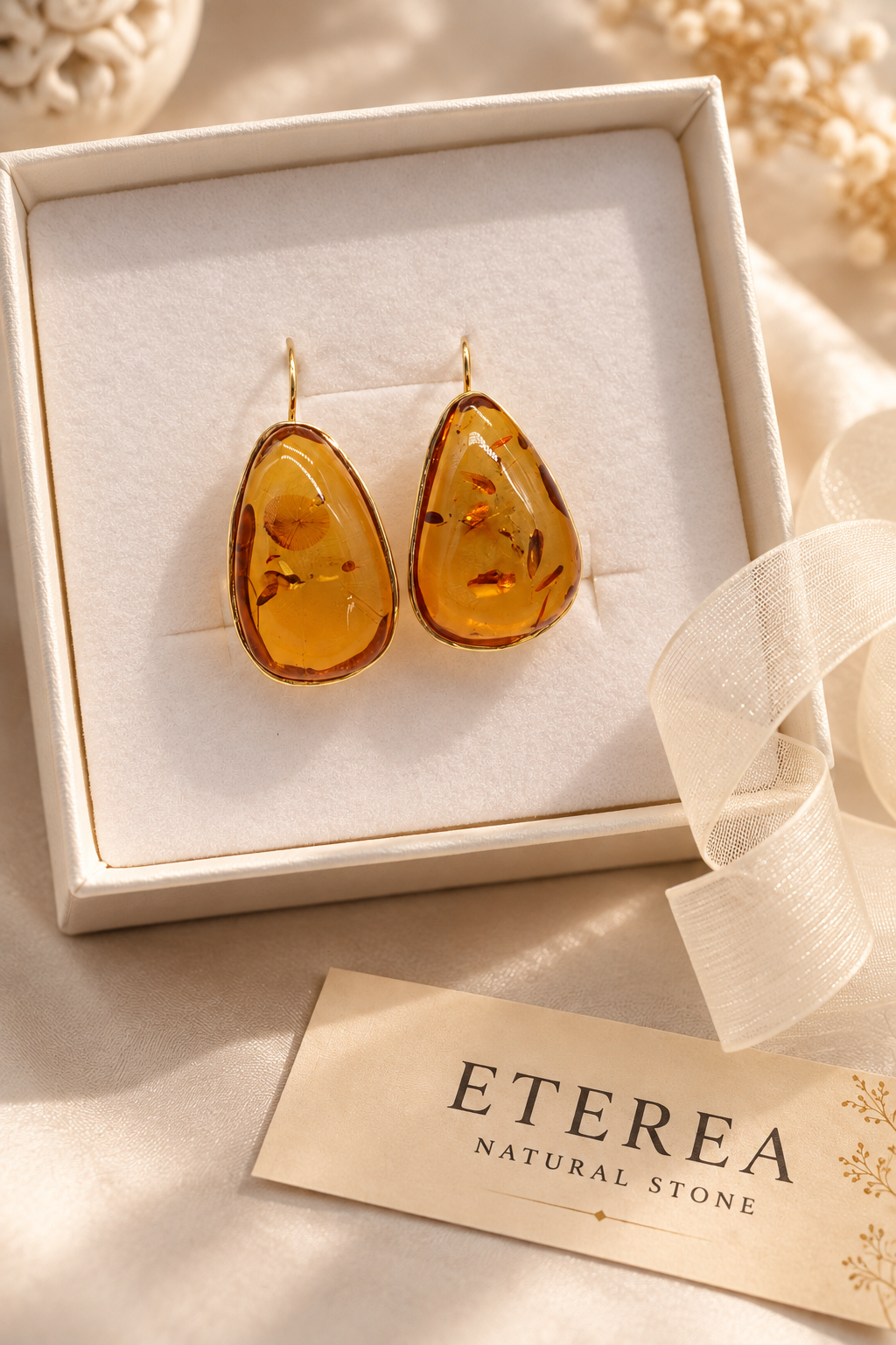 Orecchini in Ambra Baltica Naturale con inclusioni, Argento 925 dorato e confezione regalo Eterea Natural Stone