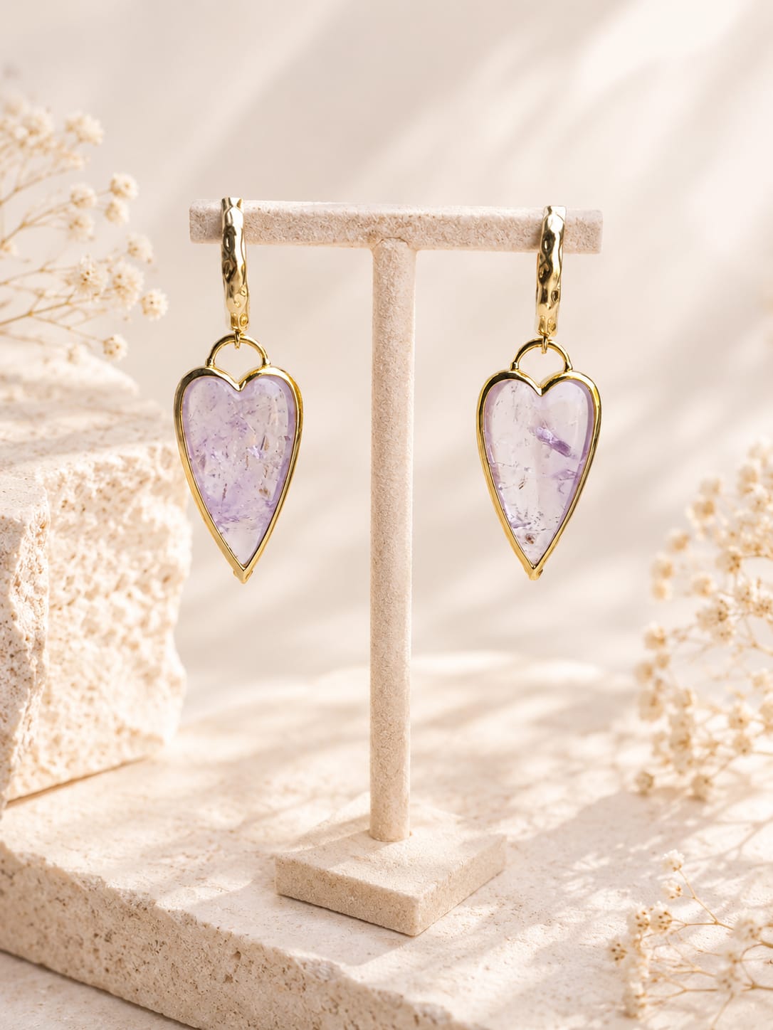 Orecchini Cuore in Ametista Lavanda
