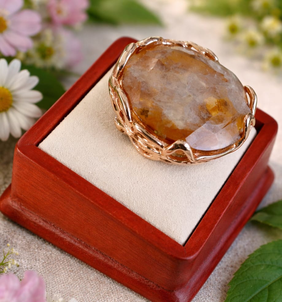 Anello in Cristallo di Rocca ambrato