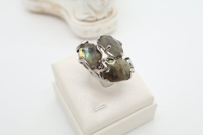 Anello Cocktail Labradorite Grigia in Bronzo Rodiato | Eterea