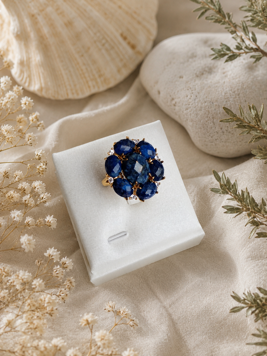 Anello Cocktail Regolabile a Fiore in Lapislazzuli Naturale | Eterea Natural Stone