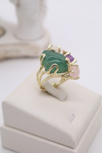 Anello cocktail floreale regolabile in bronzo dorato con Aventurina Verde, Quarzo Rosa, Ametista e Cristallo di Rocca