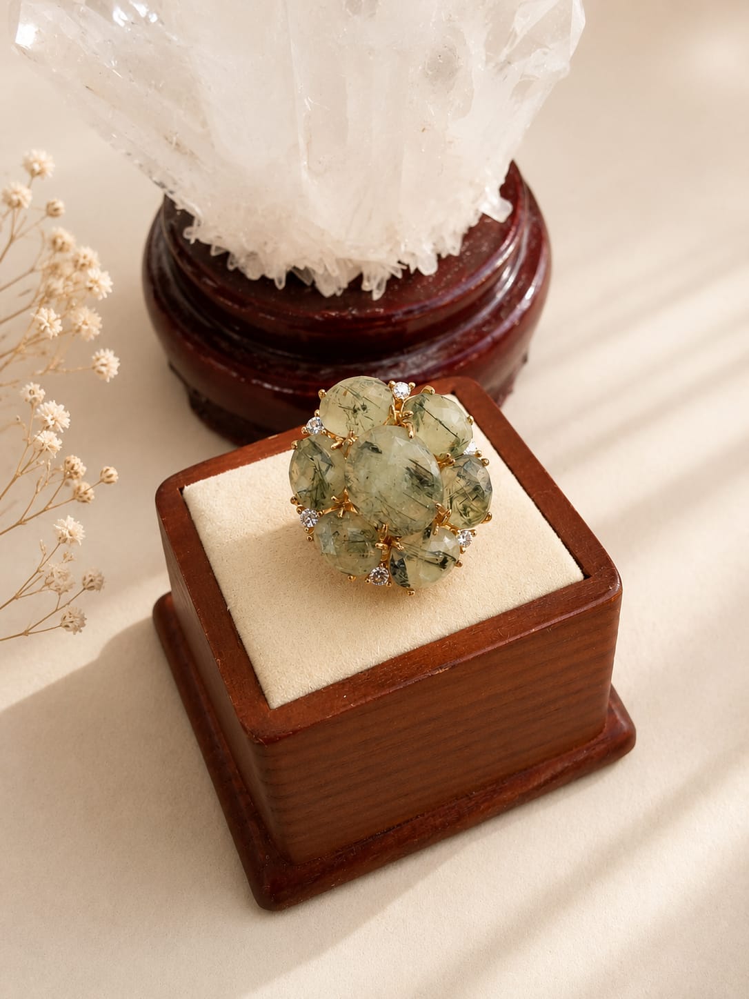 Anello regolabile in Prehnite Eterea Natural Stone