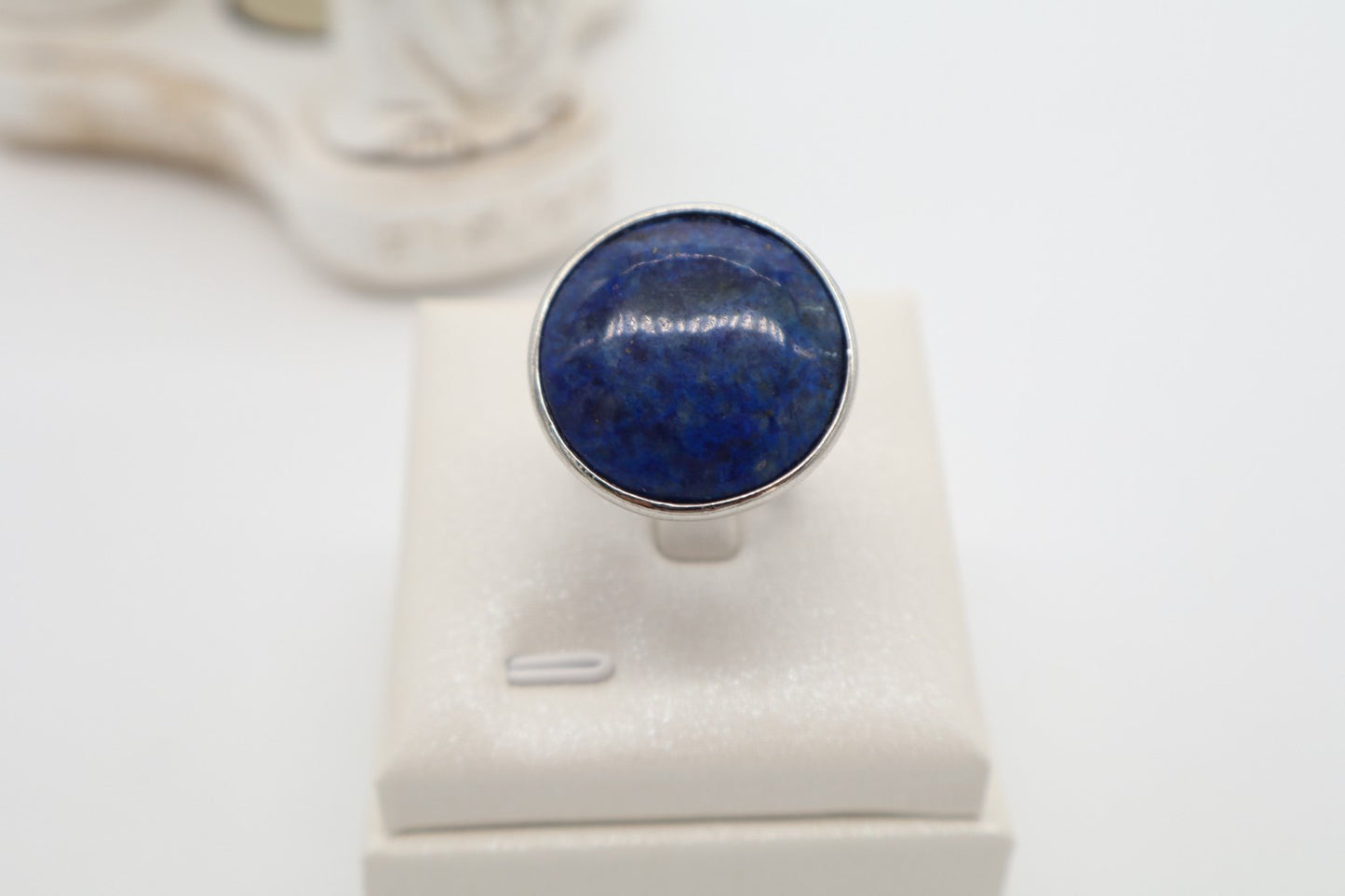 Anello regolabile in bronzo color argento con grande lapislazzuli naturale blu da 2,5 cm