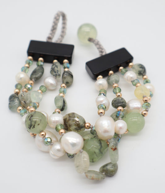 Bracciale multi filo in Prehnite, Perle e Cristalli | Eterea Natural Stone