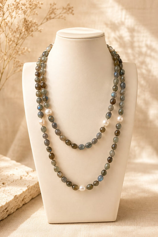 Collana Lunga in Labradorite e Perle di Fiume Eterea Natural Stone