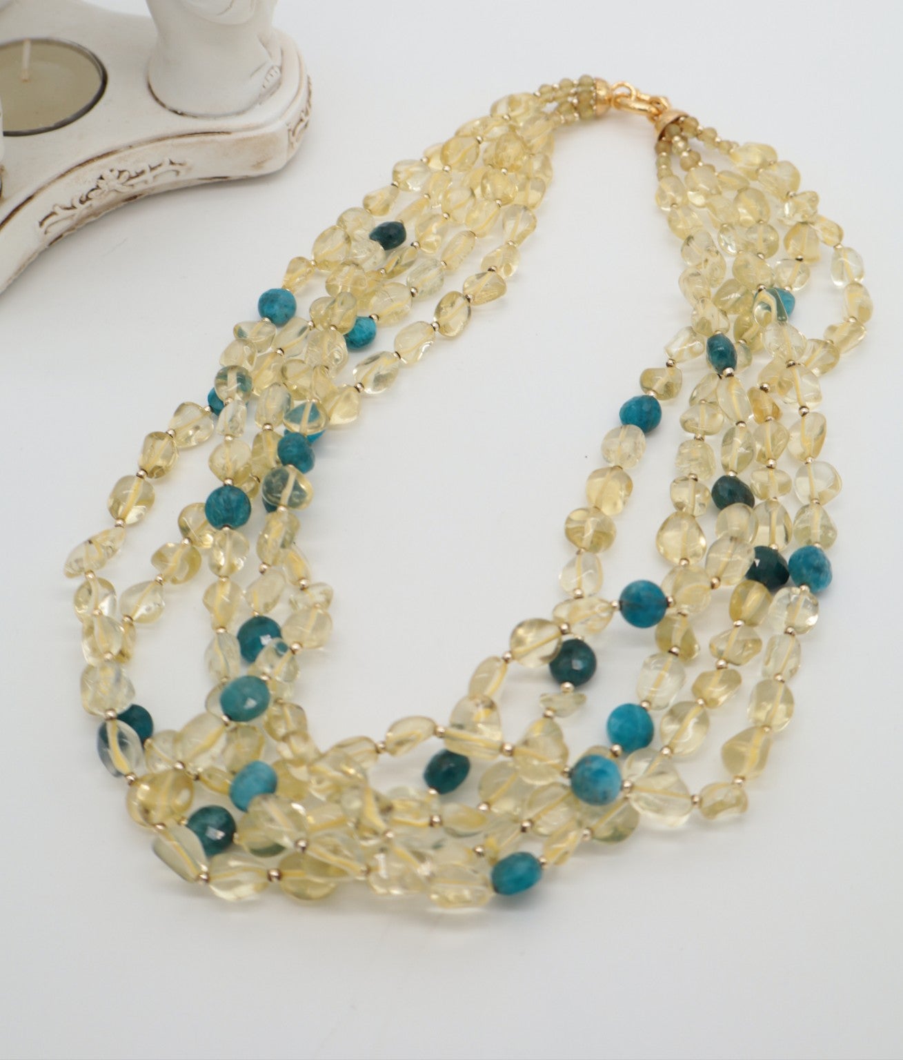 Collana multifilo in quarzo citrino e apatite blu con chiusura in argento dorato, Eterea Natural Stone.