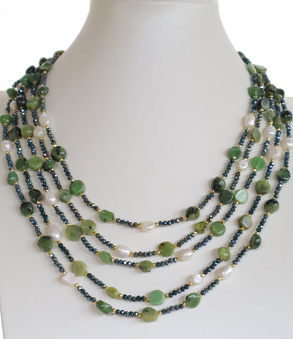 Collana Multifilo Giada Canadese, Perle d'Acqua Dolce e Cristalli