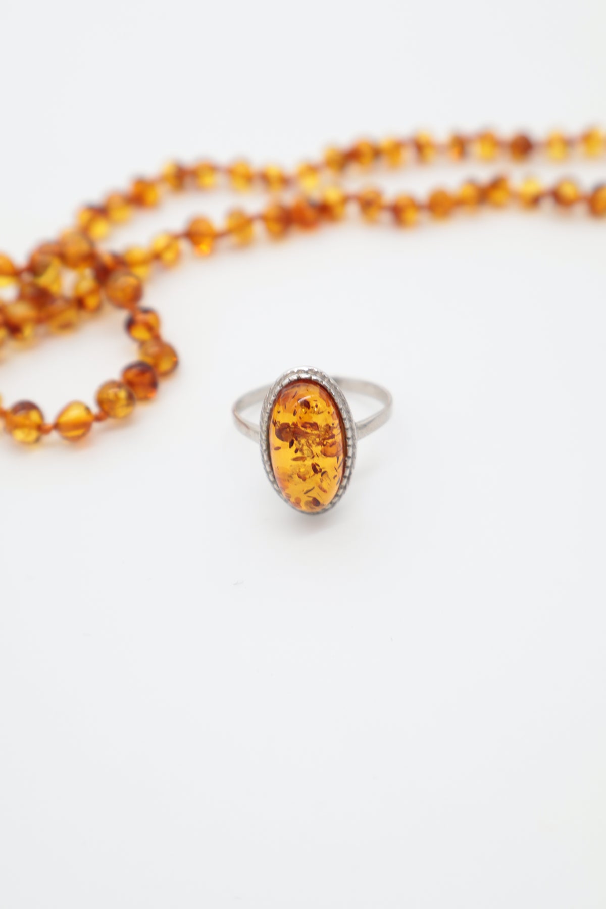 Anello in Argento 925 con Ambra Baltica Ovale