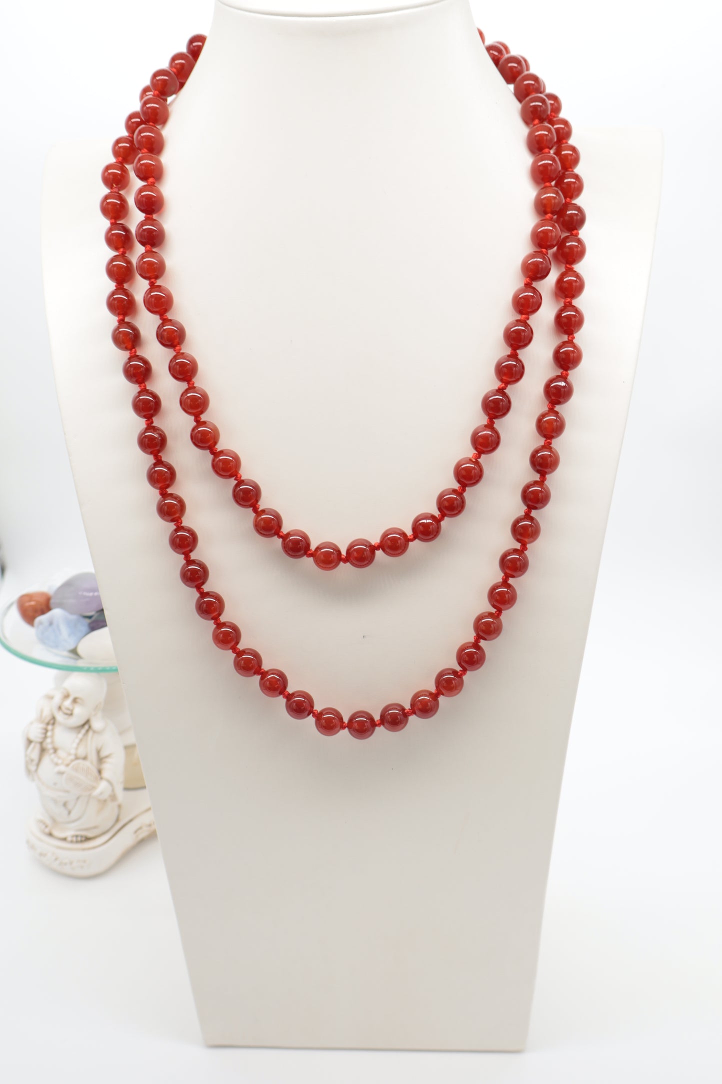 Collana lunga in Corniola naturale – 120 cm – Pietre 10 mm – Annodata a mano