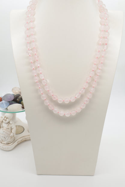 Collana Lunga in Quarzo Rosa Naturale 120 cm – Pietre Sferiche da 10 mm Annodate a Mano
