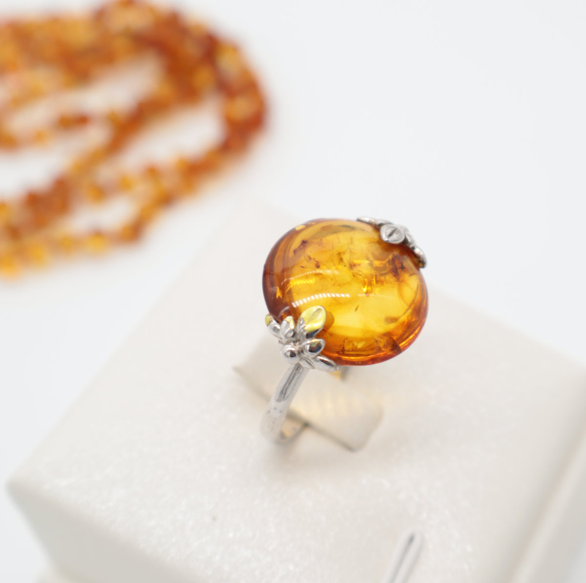Anello in Argento 925 con Ambra Baltica Naturale