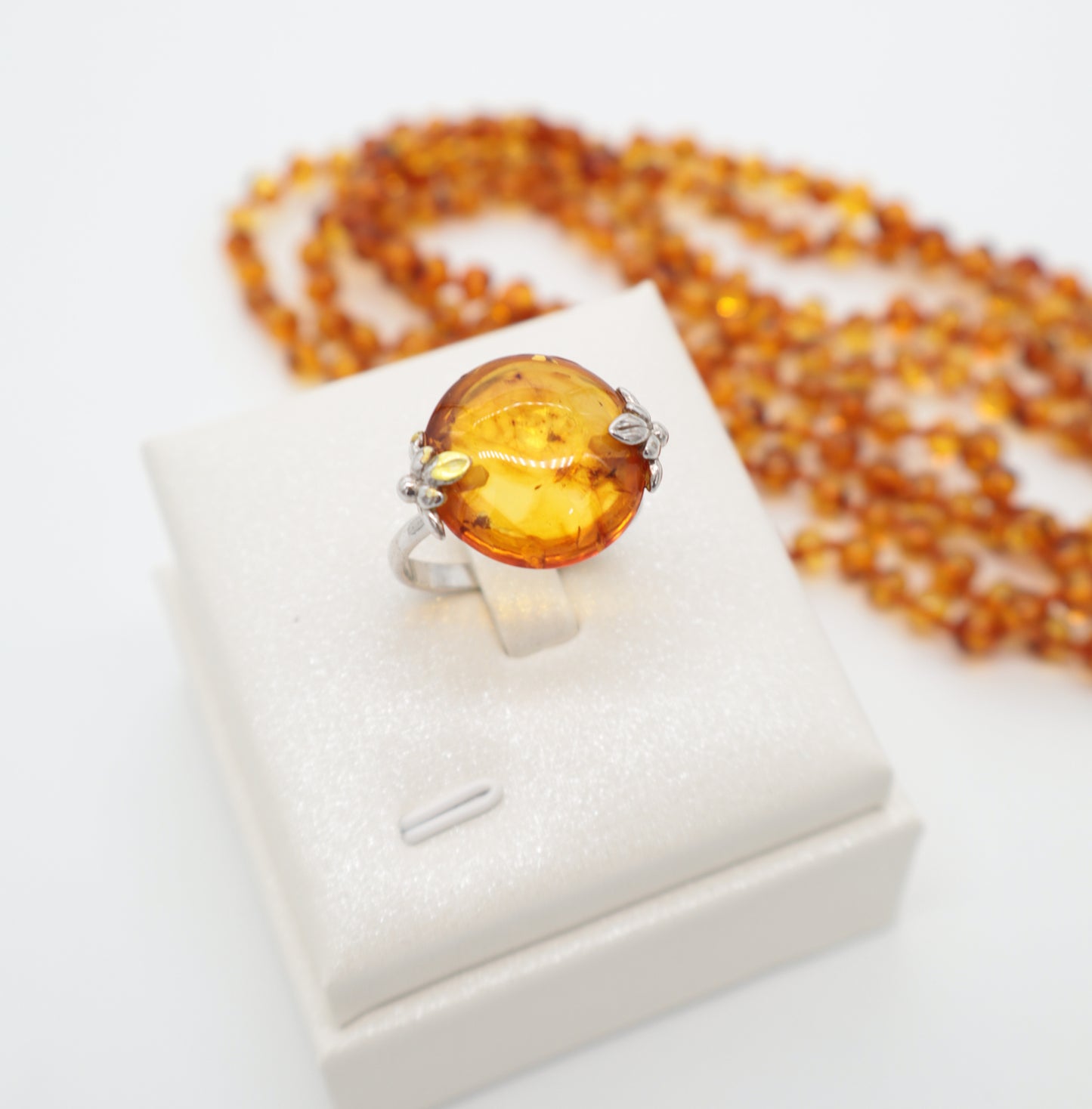 Anello in Argento 925 con Ambra Baltica Naturale