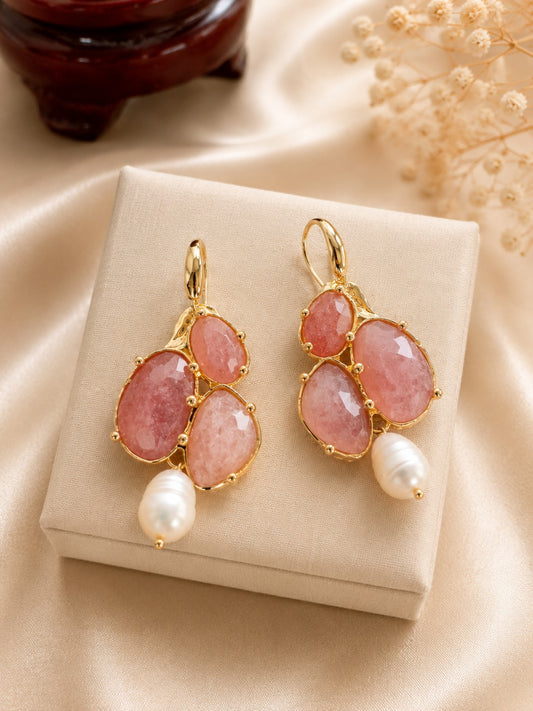 Orecchini Pendenti Quarzo Rosa Fragola e Perla di Fiume | Eterea Natural Stone