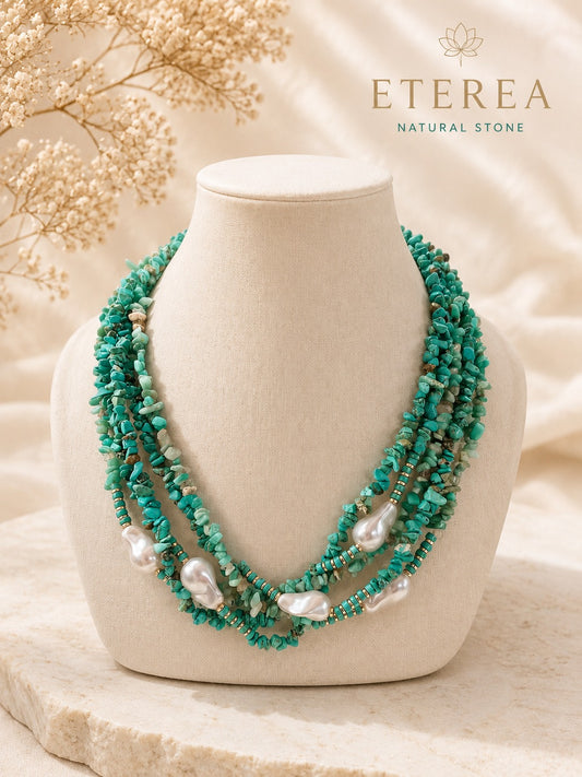 Collana multi filo Eterea con pietre di turchese naturale e perle barocche bianche