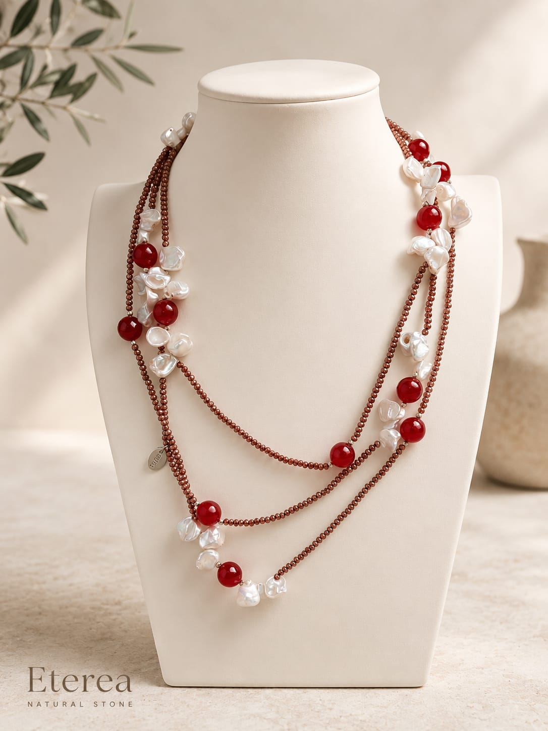 Collana Lunga Perle e Giada Rossa – Cristalli Bronzati Sfaccettati | Eterea Natural Stone