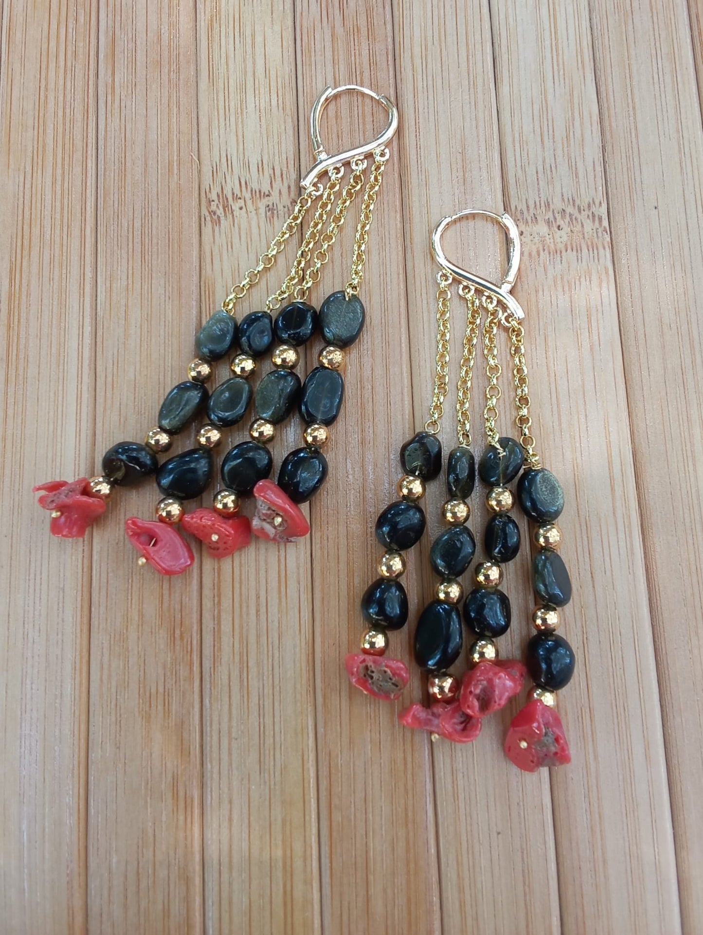 Set Collana e Orecchini in Ossidiana dorata e Corallo Naturale