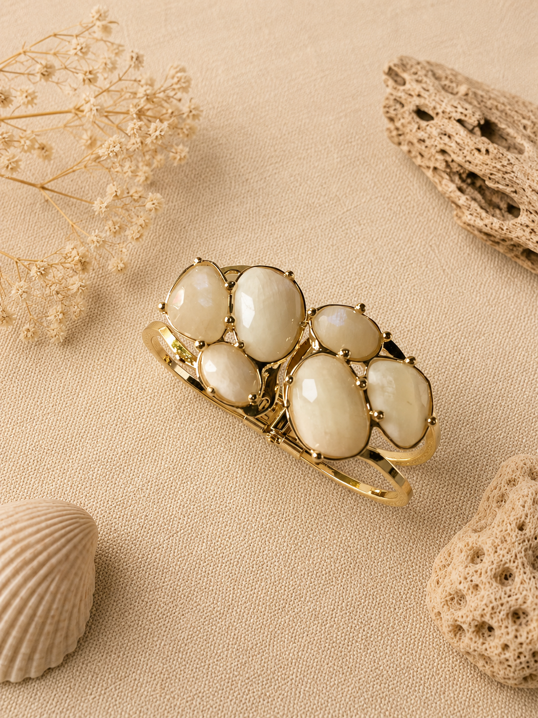 Bracciale Rigido con Pietra di Luna Bianca Sfaccettata | Eterea Natural Stone