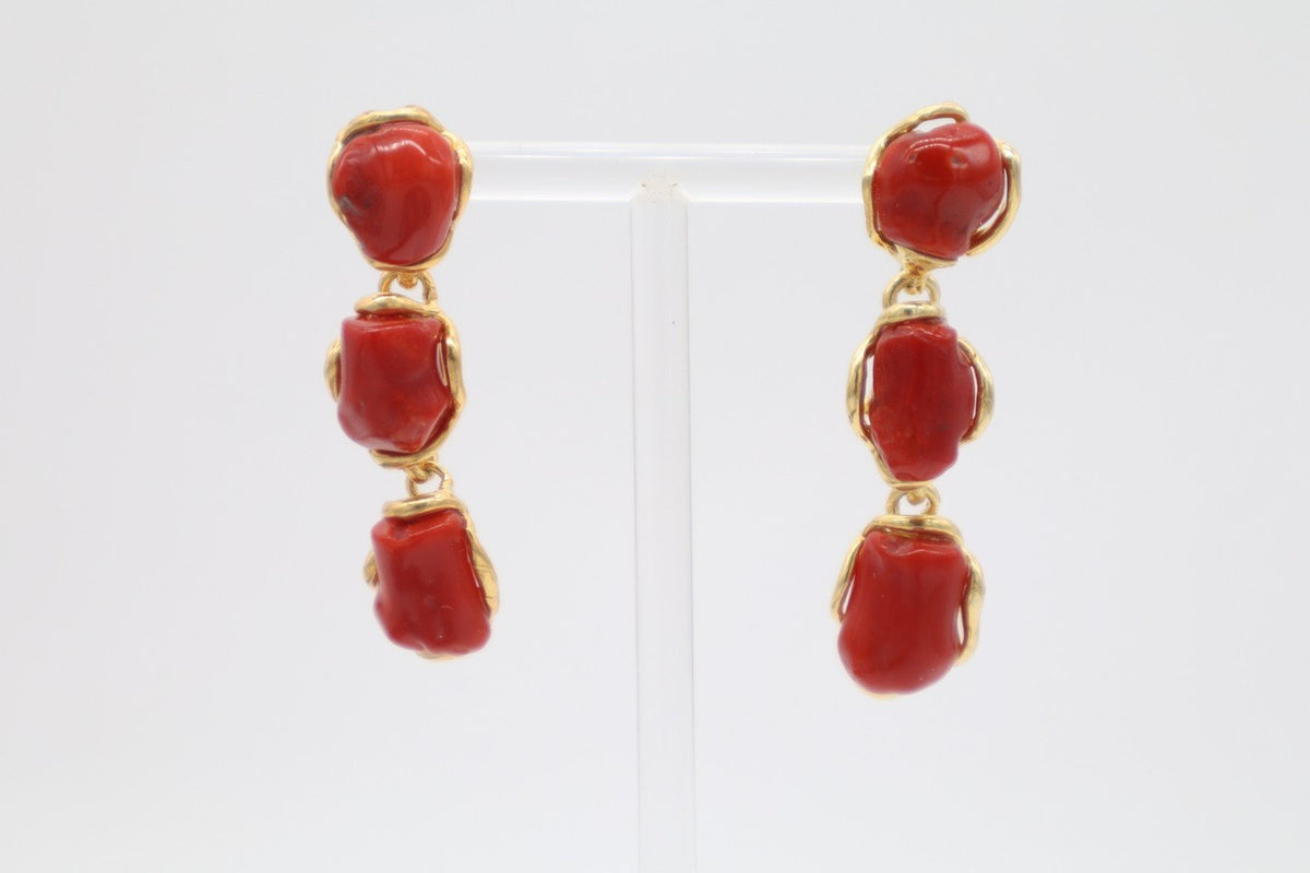 Orecchini in Argento 925 Placcato Oro con Corallo Naturale – 3 Elementi